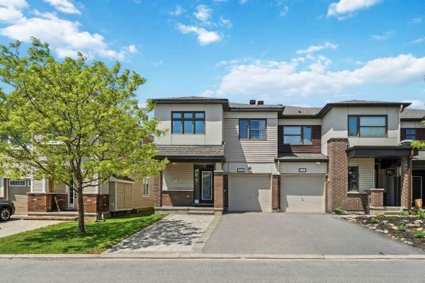 508 Roundleaf Way Kanata, ON K2V 0K1
