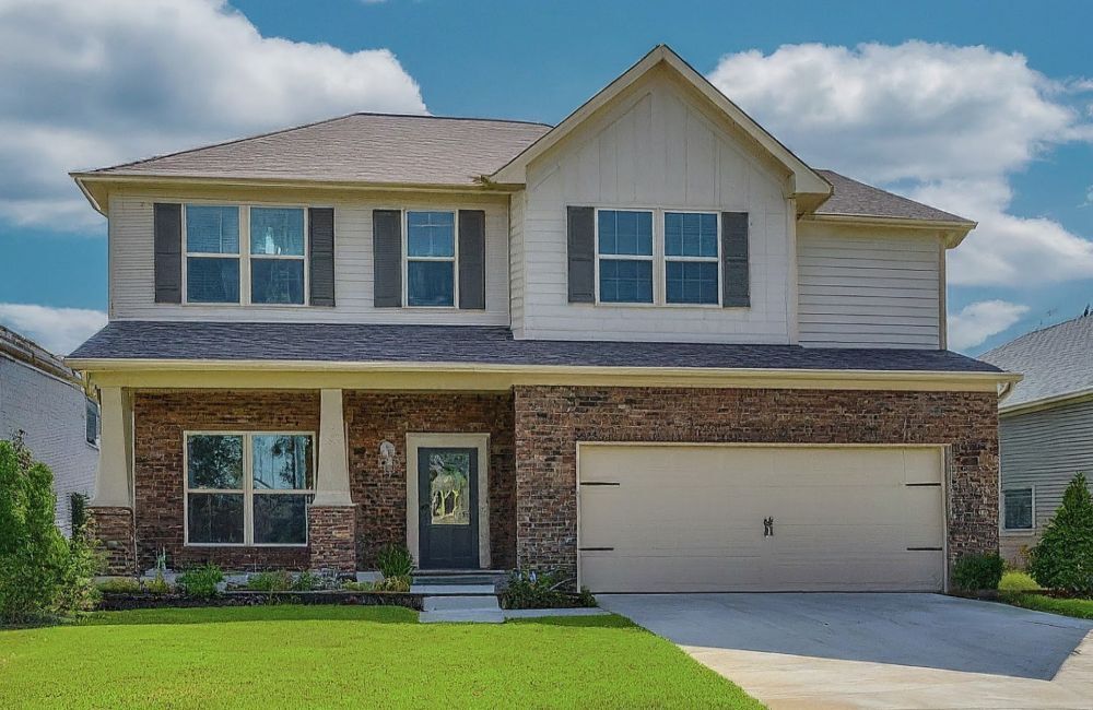 Buying a House in Bridlewood, Ottawa. Large home in Bridlewood with 4 bedrooms and 2 car garage.